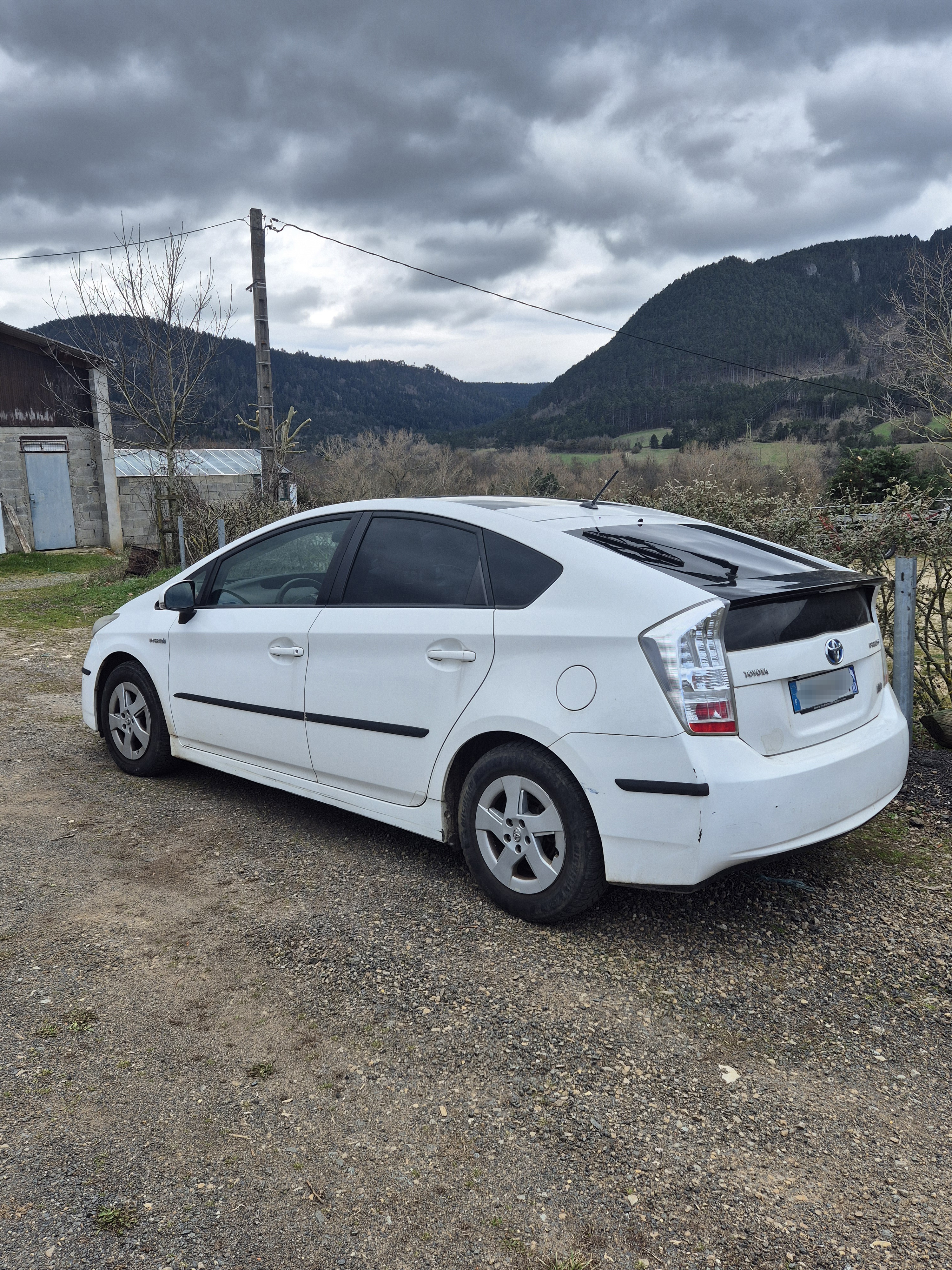 Vue supplémentaire de la Toyota Prius III